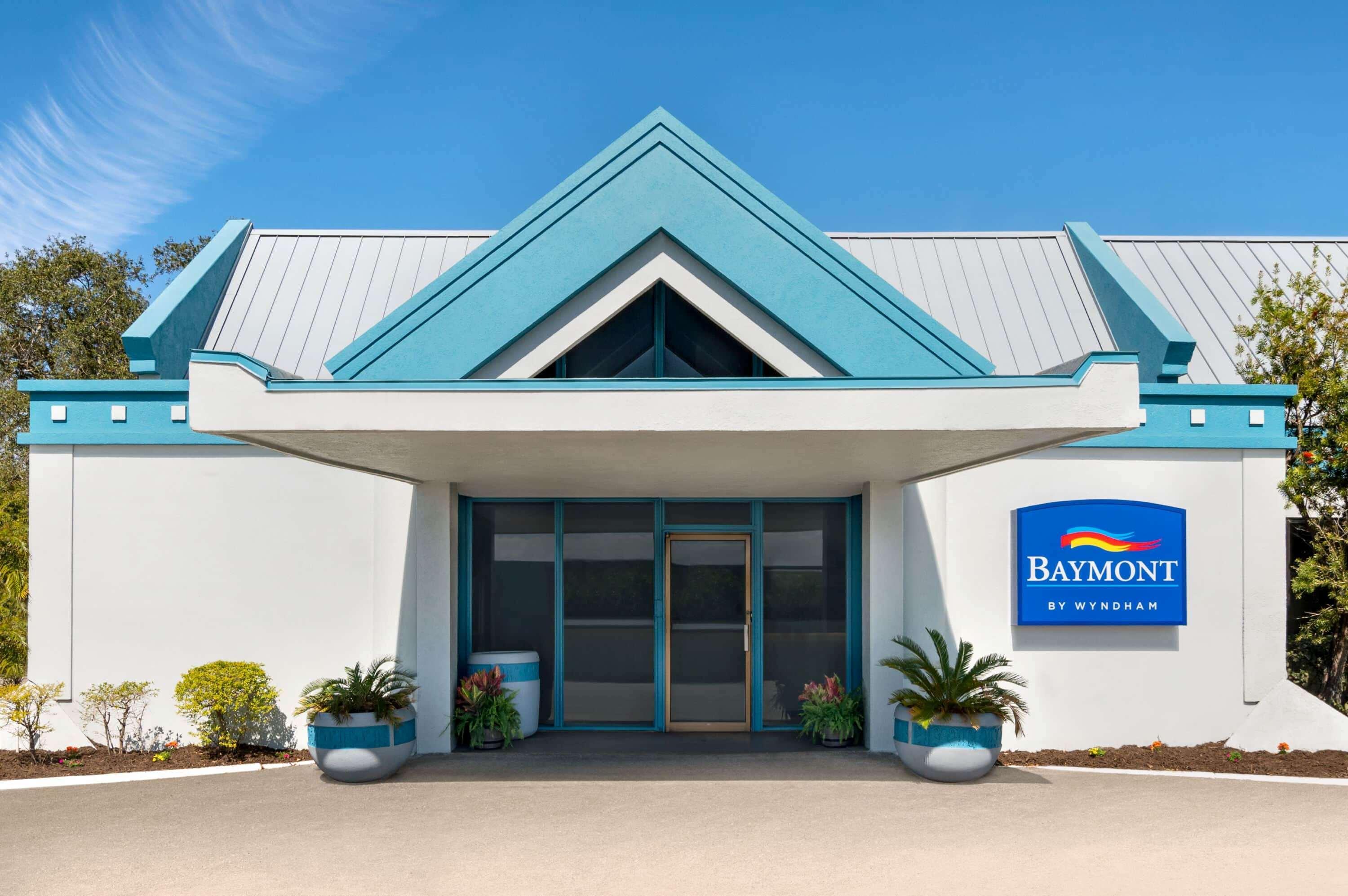 Baymont By Wyndham Daytona Beach - Intl Speedway Exterior photo