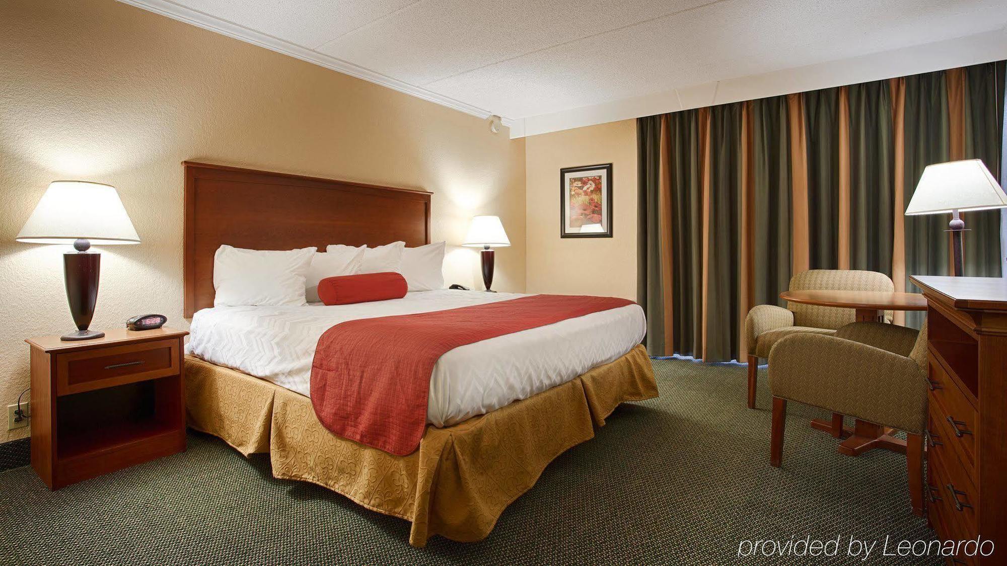 Baymont By Wyndham Daytona Beach - Intl Speedway Exterior photo